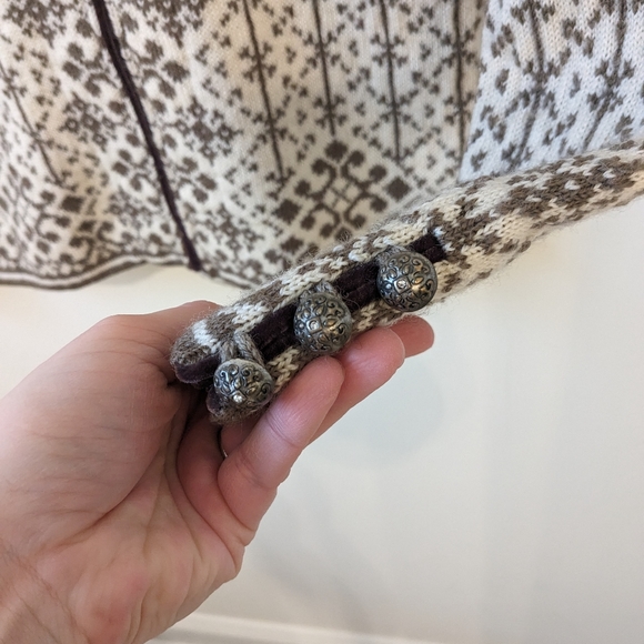 Dale of Norway Brown Wool Snowflake Full Zip Cardigan Sweater - Picture 5 of 10